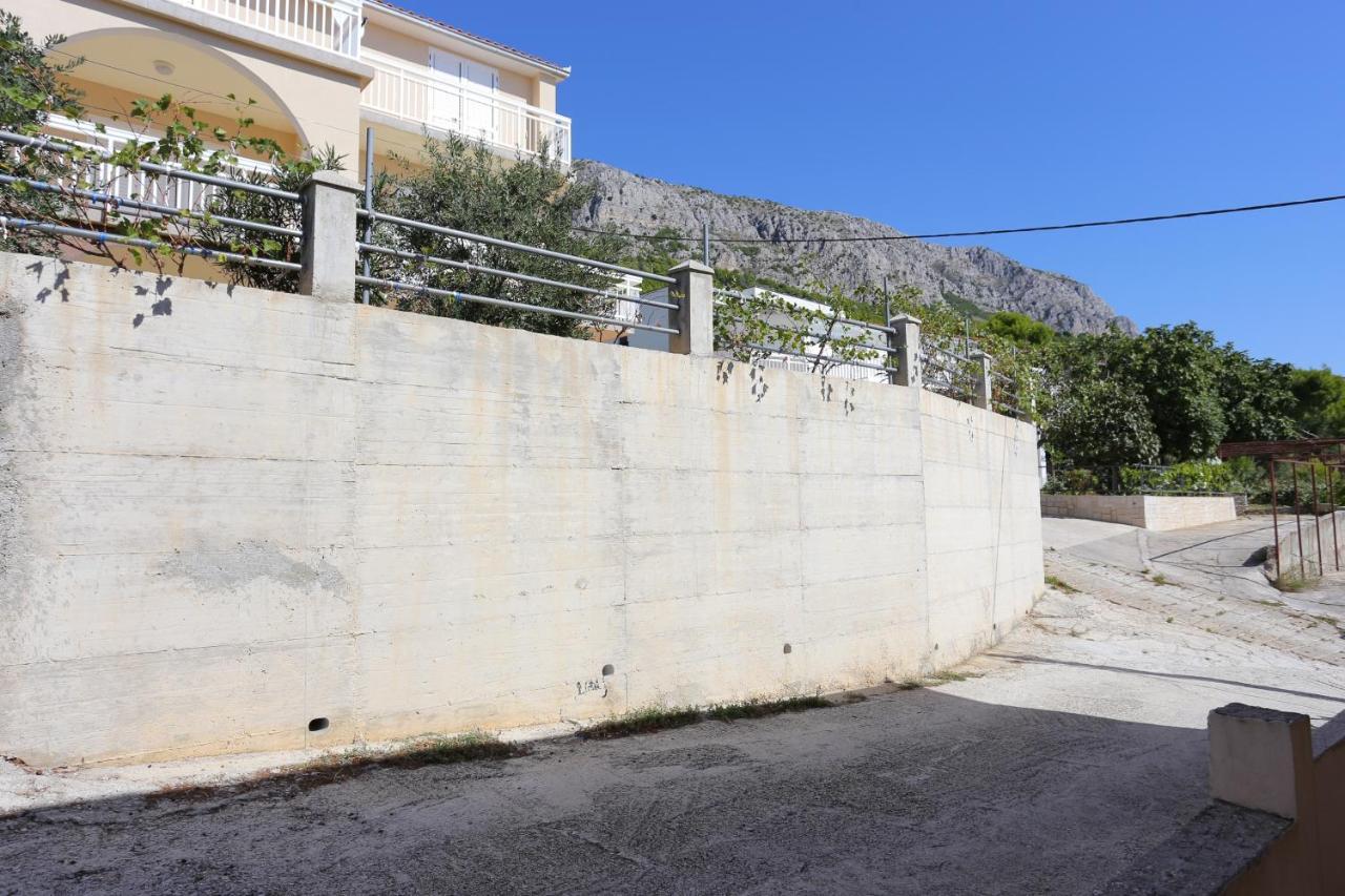 Apartments With A Parking Space Stanici, Omis - 17894 Екстериор снимка